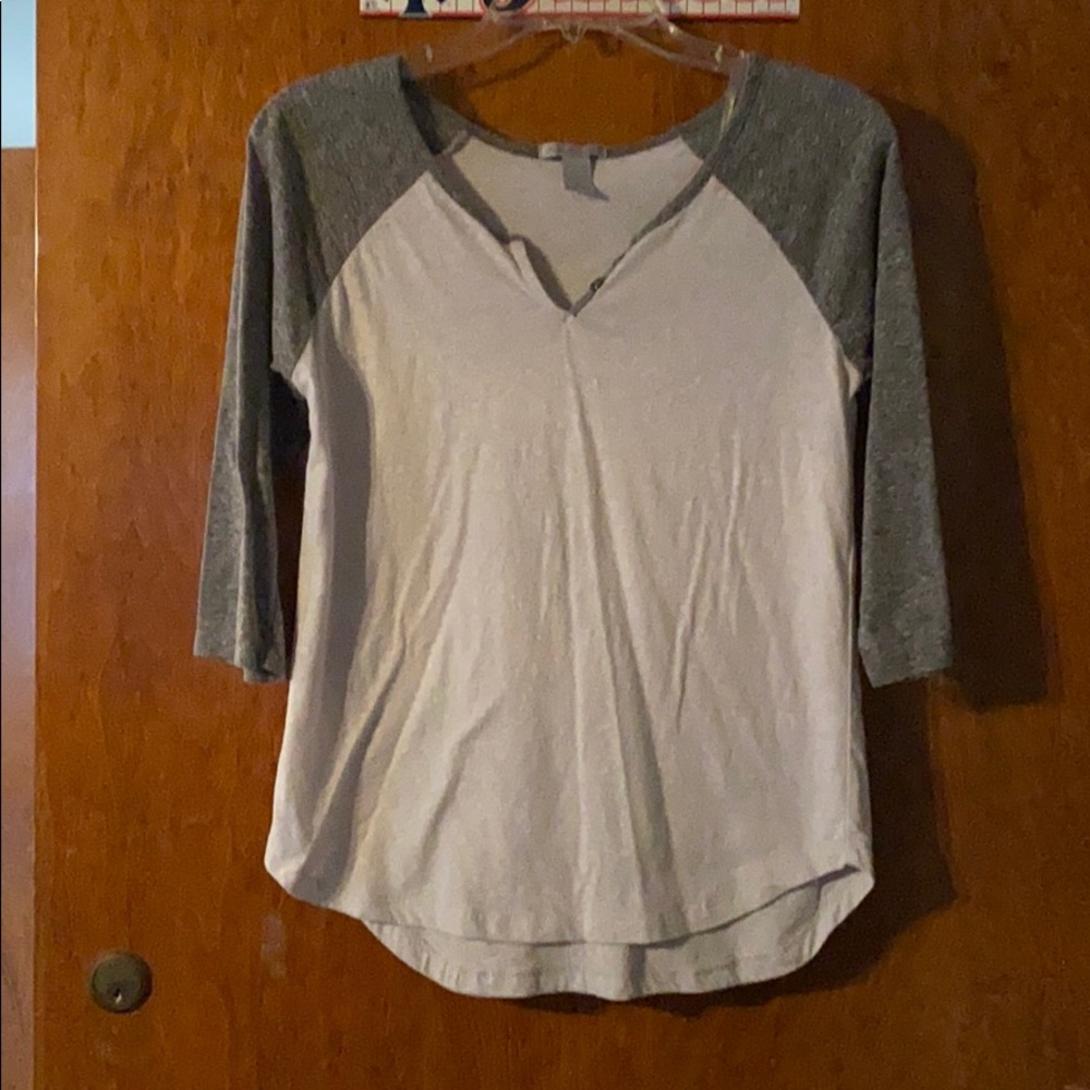 3/4 length sleeve tee